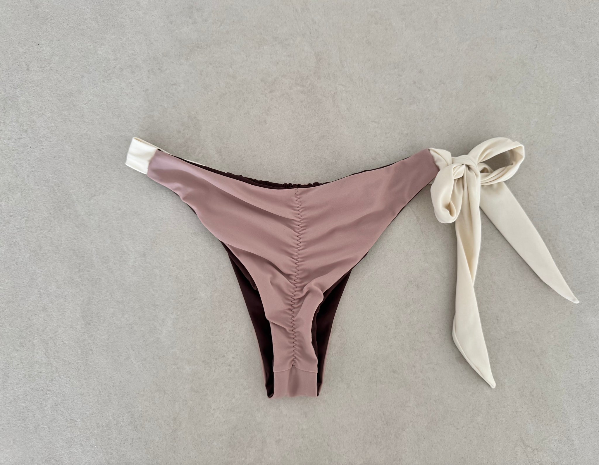 MOCACCINO BOTTOM TIRAS  REVERSIBLE 🤎 S,M,L,XL